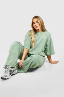 Sweatshirts|Hoodies & Sweatshirts*boohoo Plus Dsgn Studio Washed Short Sleeve Sweatshirt green