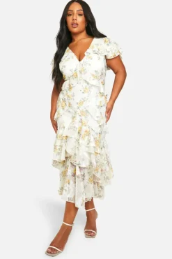Maxi Dresses*boohoo Plus Floral Dobby Ruffle Maxi Dress ivory