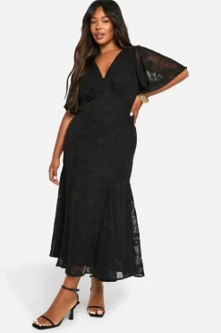 Skater Dresses|Dresses*boohoo Plus Jacquard Floral Angel Sleeve Midaxi Dress black