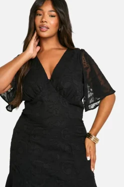 Skater Dresses|Dresses*boohoo Plus Jacquard Floral Angel Sleeve Midaxi Dress black