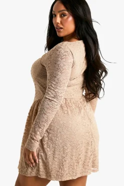 Skater Dresses*boohoo Plus Lace Diamante Skater Dress nude