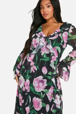 Skater Dresses|Maxi Dresses*boohoo Plus Large Floral Ruffle Maxi Dress black