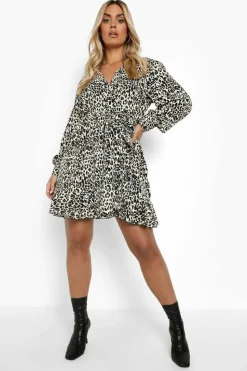 Wrap Dresses|Skater Dresses*boohoo Plus Wrap Ruffle Skater Dress leopard