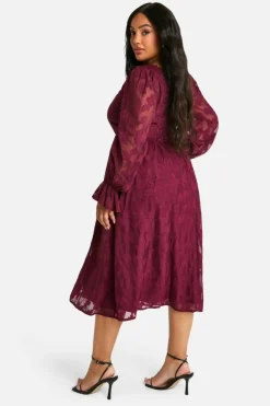 Midi Dresses*boohoo Plus Milkmaid Woven Burnout Floral Midi Skater Dress plum