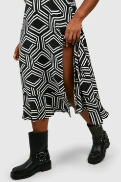 Smock Dresses|Midi Dresses*boohoo Plus Mono Print Midi Smock Dress black