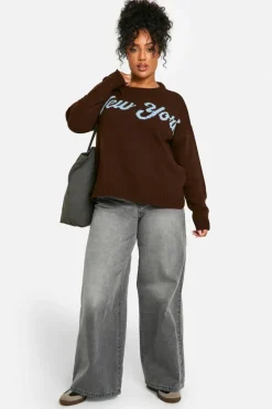 Oversized Jumpers|Jumpers*boohoo Plus New York Script Oversized Knitted Jumper chocolate