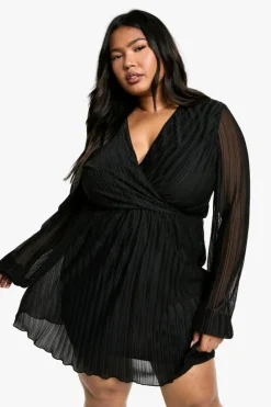 Skater Dresses|Mini Dresses*boohoo Plus Plisse Skater Dress black