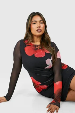 Bodycon Dresses*boohoo Plus Plus Printed Ruched Bodycon Dress black