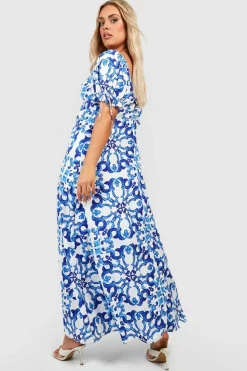 Smock Dresses*boohoo Plus Porcelain Print Puff Sleeve Maxi Dress blue