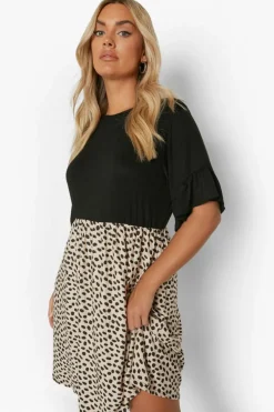 Smock Dresses*boohoo Plus Printed Contrast Sleeve Smock Dress stone