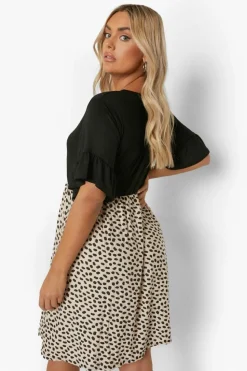Smock Dresses*boohoo Plus Printed Contrast Sleeve Smock Dress stone