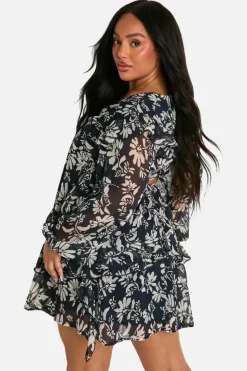 Skater Dresses|Mini Dresses*boohoo Plus Printed Crinkle Chiffon Ruffle Smock Dress black