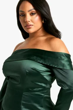 Skater Dresses*boohoo Plus Satin Off The Shoulder Dress emerald