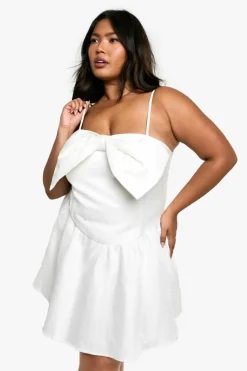 Skater Dresses|Mini Dresses*boohoo Plus Strappy Bow Detail Skater Dress white