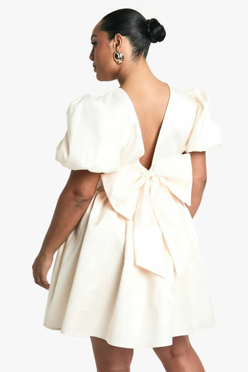 Skater Dresses|Mini Dresses*boohoo Plus Taffeta Bow Back Puff Sleeve Skater Dress ivory