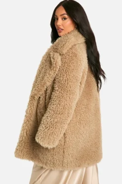 Up To 80% Off Winter Warmers|Teddy Jackets*boohoo Plus Teddy Faux Fur Coat biscuit