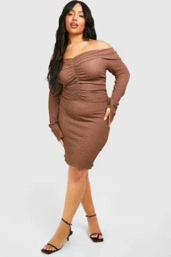 Bodycon Dresses*boohoo Plus Textured Off Shoulder Ruched Bodycon Dress camel