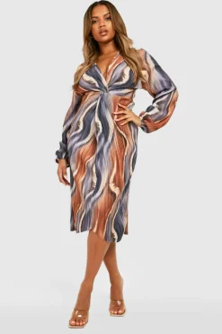 Midi Dresses|Long Sleeve Dresses*boohoo Plus Tonal Ombre Plisse Twist Midi Dress brown