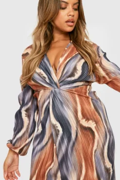 Midi Dresses|Long Sleeve Dresses*boohoo Plus Tonal Ombre Plisse Twist Midi Dress brown