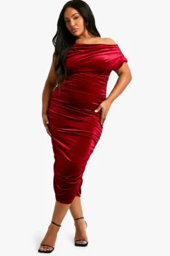 Midi Dresses*boohoo Plus Velvet Asymmetric Ruched Midi Dress berry