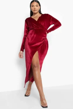 Wrap Dresses*boohoo Plus Velvet Wrap Midaxi Dress berry