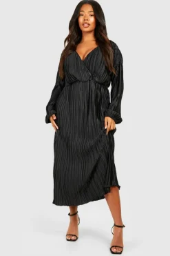 Smock Dresses|Wrap Dresses*boohoo Plus Wide Plisse Wrap Midaxi Dress black
