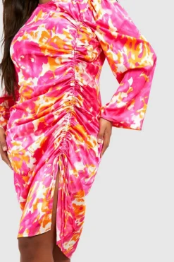 Midi Dresses*boohoo Plus Woven Floral Ruched Midi Dress pink