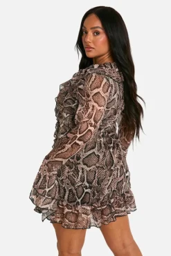 Mini Dresses|Long Sleeve Dresses*boohoo Plus Woven Ruffle Print Shift Dress snake