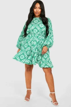 Smock Dresses*boohoo Plus Woven Tile Print Smock Dress green