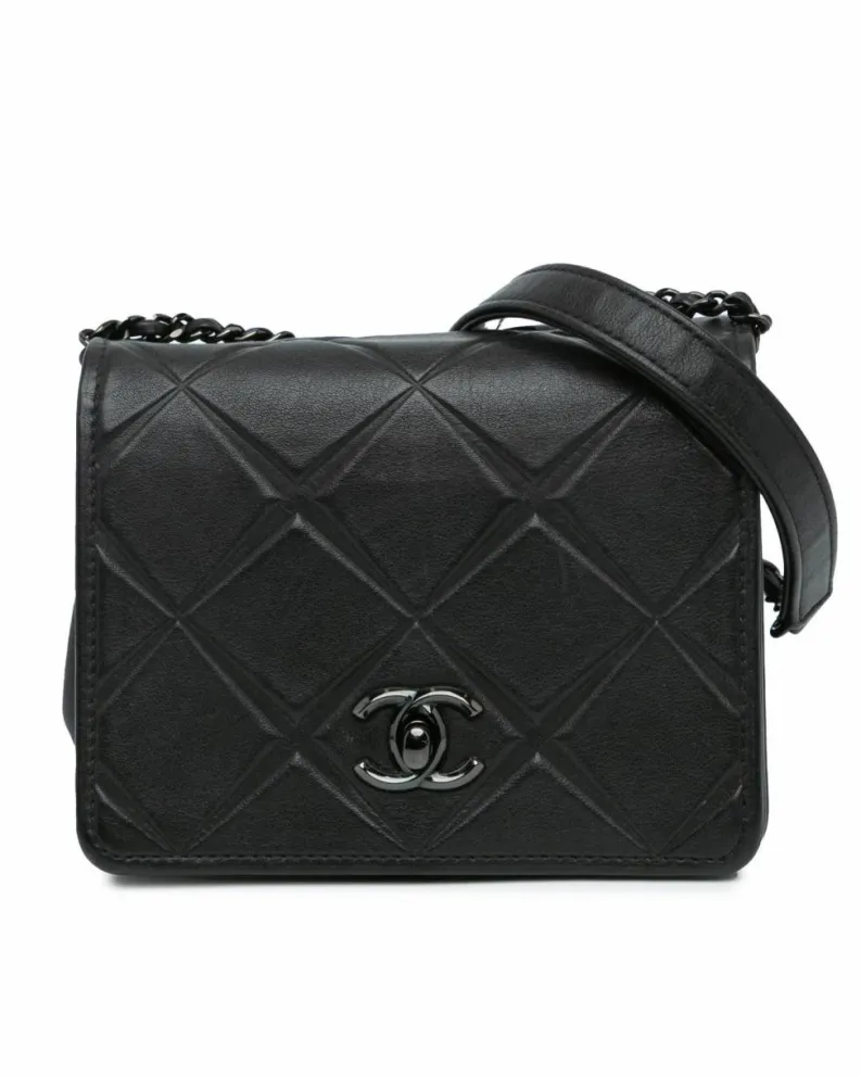 Cross-Body Bags*Chanel Preloved 19 Bag Lambskin Leather Crossbody Black