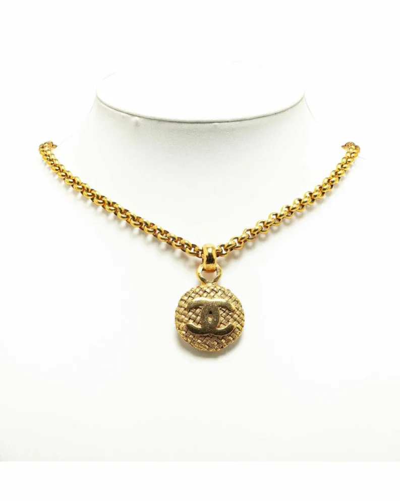 Necklaces*Chanel Preloved CC Chain Necklace Gold