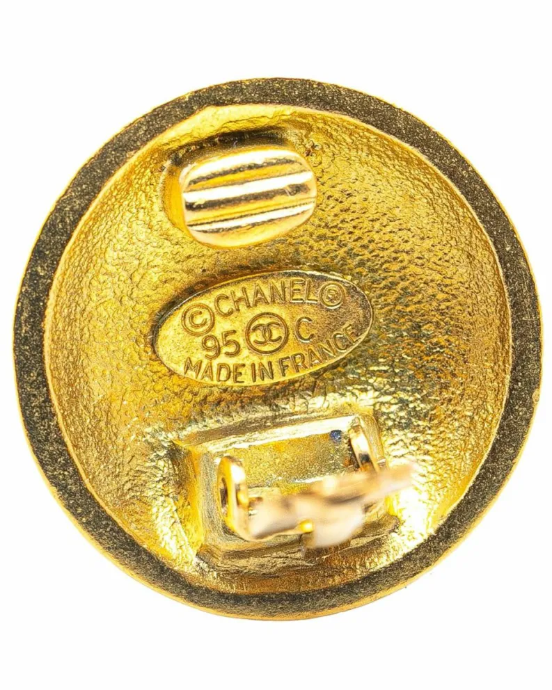 Earrings*Chanel Preloved Plated CC Clip On Earrings Gold