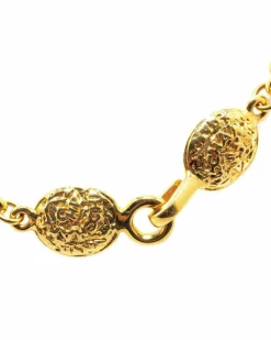 Necklaces*Chanel Preloved Plated Medallion Clover Necklace with Hook Closure Gold
