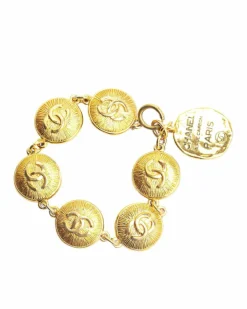 Bracelets*Chanel Preloved Plated Medallion Bracelet with Spring Ring Closure Gold