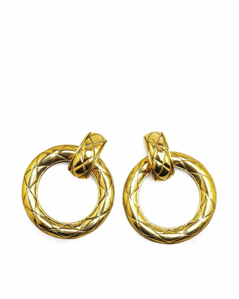 Earrings*Chanel Preloved Quilted Circle Drop Clip-On Earrings Gold