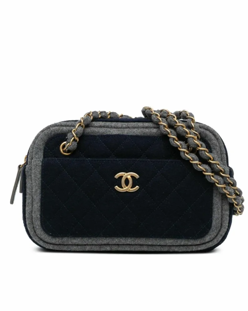 Shoulder Bags*Chanel Preloved Quilted Wool Shoulder Bag with Chain Straps and Multiple Blue