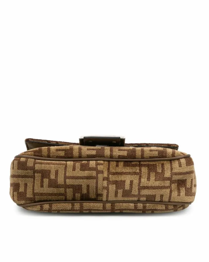 Shoulder Bags*Fendi Preloved Zucca Wool Chain Link Shoulder Bag with Interior Zip Pocket Brown