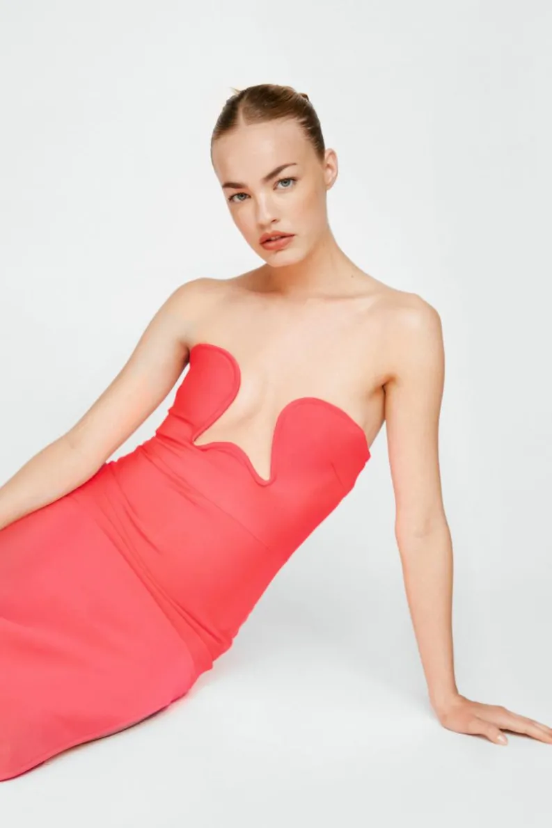 Jumper Dresses|Jumper Dresses*NastyGal Premium Bandage Cut Out Midi Dress pink