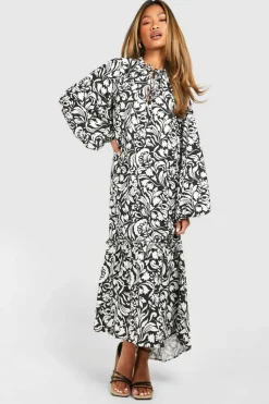 Smock Dresses*boohoo Printed Tie Neck Midaxi Smock Dress black