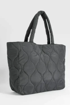 Handbags|Tote Bags*boohoo Quilted Oversized Tote Bag black