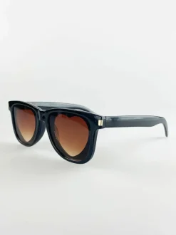 Sunglasses*SVNX Rectangle Frame Sunglasses with Heart Lenses Black