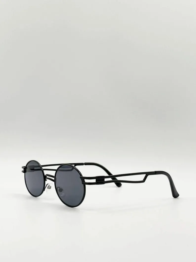 Sunglasses*SVNX Retro Round Sunglasses in Black