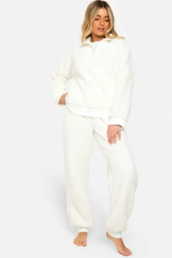 Up To 80% Off Winter Warmers|Loungewear*boohoo Rib Fleece Half Zip And Jogger Lounge Set cream