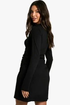 T-Shirt Dresses|Shirt Dresses*boohoo Ruched Shoulder Pad T-shirt Mini Dress black
