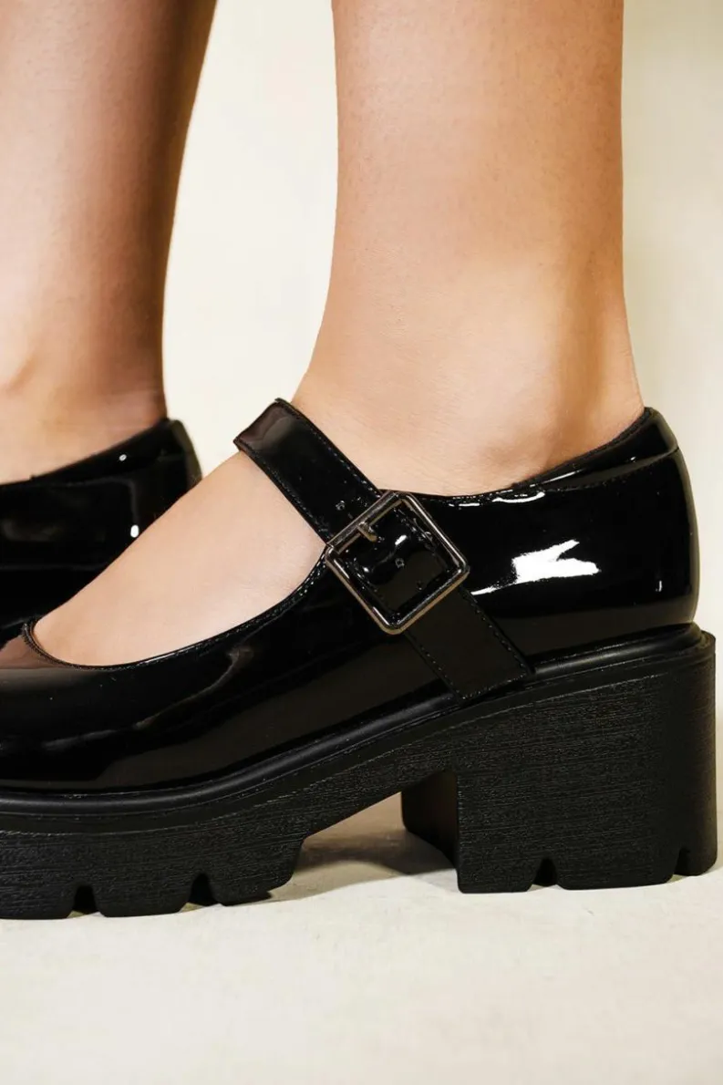 Sandals*Where's That From Rylee' Chunky Platform Block Heel Retro Shoes Black