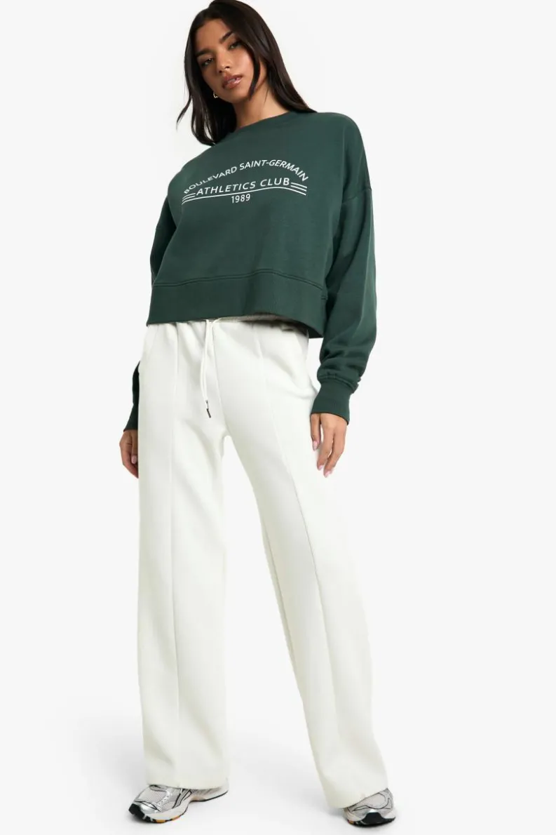 Sweatshirts|Hoodies & Sweatshirts*boohoo Saint Germain Athletics Club Slogan Boxy Crop Sweatshirt forest