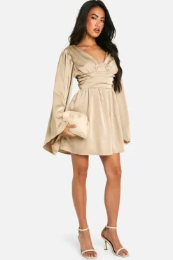 Skater Dresses*boohoo Satin Extreme Flare Sleeve Skater Dress champagne