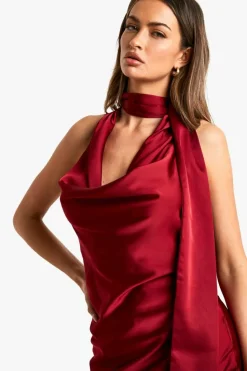 Maxi Dresses|Dresses*boohoo Satin Halterneck Maxi Dress berry