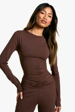Long Sleeve Tops*boohoo Sculpting Slinky Crew Neck Long Sleeve Top chocolate