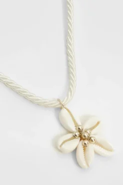 Necklaces*boohoo Shell Detailed Flower Rope Necklace ivory